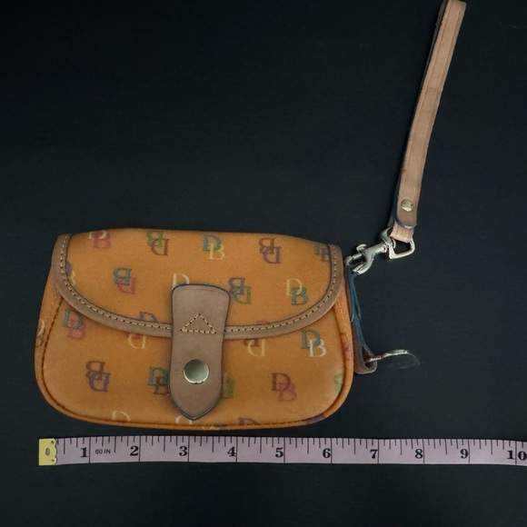Vintage Dooney and Bourke Orange Wristlet Y2K - Picture 8 of 9